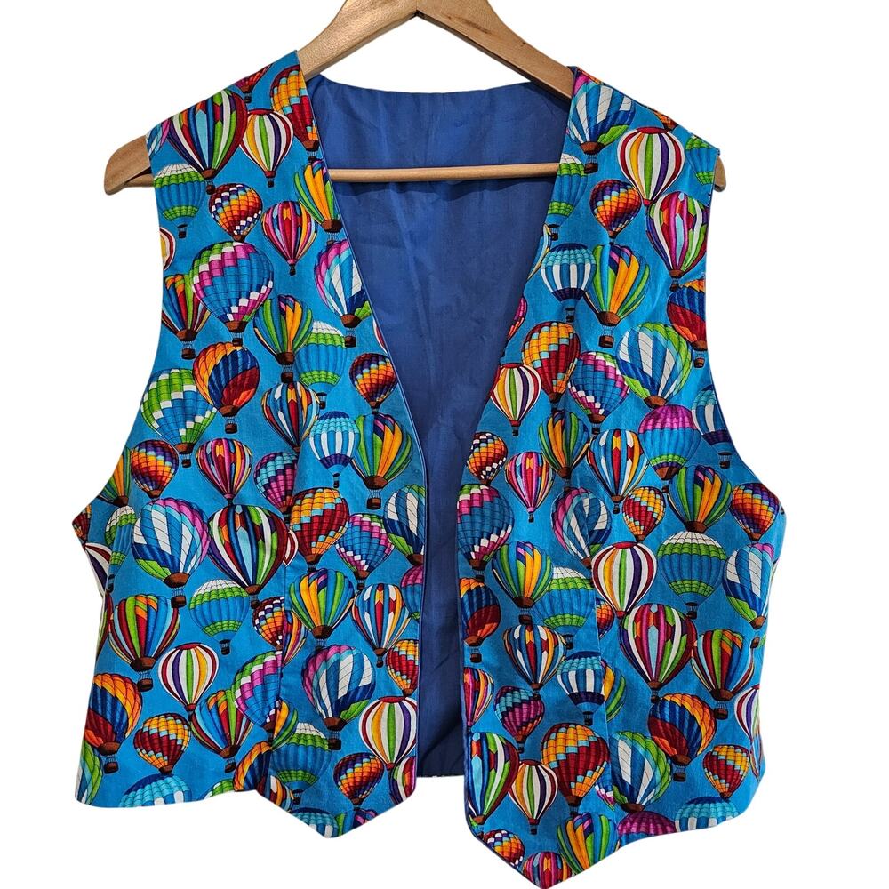 Vintage Handmade Vest Women Lg Blue Hot Air Balloon Cottage Granny Whimsical 90s